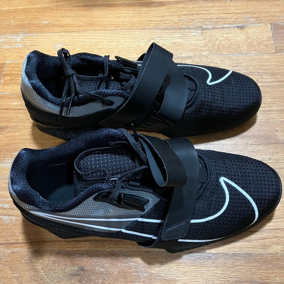 Nike Romaleos 4 Weightlifting Shoes (12) - Black - Picture 4 of 6
